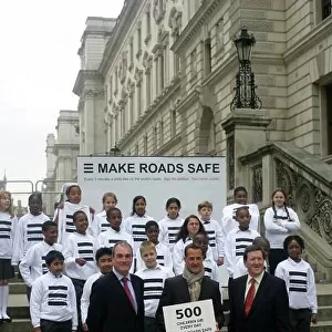 2007 Make Roads Safe Campaign. Westminster, London. 23rd April 2007. Michael Schumacher backs the Make Roads Safe campaign. World Copyright: Andrew Ferraro/LAT Photographic. Digital Image:ZP9O1058