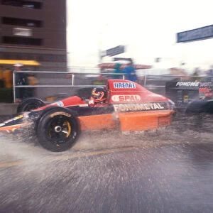 action wet splashes puddle spray tyres pits pitlane
