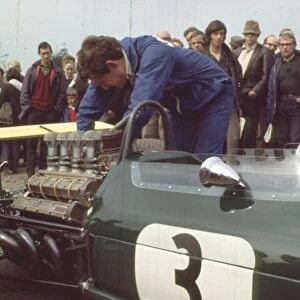 Brabham BT26 - Repco British Grand Prix, Brands Hatch, 20th July 1968, Rd 7 World LAT Photographic Tel: +44 (0) 181 251 3000 Fax: +44 (0) 181 251 3001 Ref: 68 GB 167
