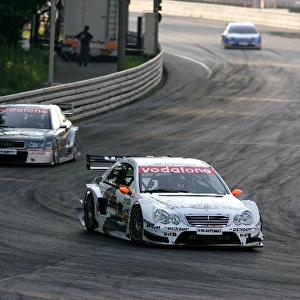 DTM Race of the Legends, Norisring: Mick Doohan, AMG-Mercedes C-Klasse, in front of Jody Scheckter, Audi A4 DTM and Emerson Fittipaldi, Opel Vectra GTS V8