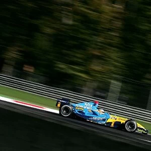 F1 Testing: Fernando Alonso Renault R26: Fernando Alonso Renault R26