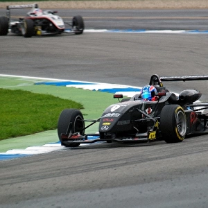 Formula Three Euroseries: Guillaume Moreau Signature Plus