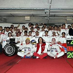Formula Nippon Championship: Richard Lyons celebrates winning the 2004 Formula Nippon Championship with his DoCoMo Dandelion Team