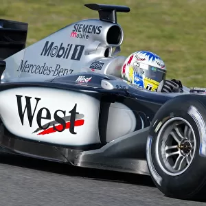 Formula One Testing: Alex Wurz McLaren Mercedes MP4 / 17