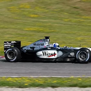 Formula One Testing: David Coulthard was on hand to develop the McLaren Mercedes MP4 / 17