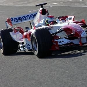 Formula One Testing: Ryan Briscoe Toyota TF106