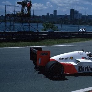 Formula One World Championship: Alain Prost Mclaren MP4 / 2C, 2nd place