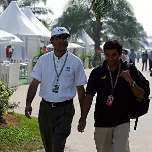 Formula One World Championship: Dr V Sumantran Executive Director of TATA Motors guest with Narain Karthikeyan Jordan