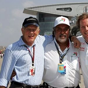 Formula One World Championship: Jan Mol Dr Vijay Mallya CEO Kingfisher and Michiel Mol Spyker