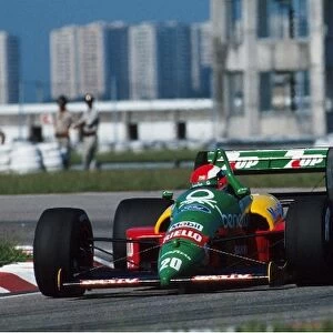 Formula One World Championship: Johnny Herbert, Benetton B188, 4th place