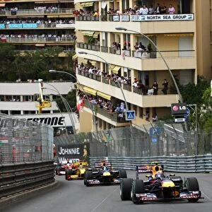 Formula One World Championship: Mark Webber Red Bull Racing RB6 leads at the start of the race