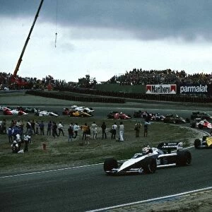 Formula One World Championship: Nelson Piquet Brabham BT52B leads the field out of the first corner