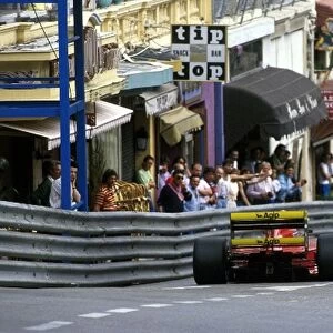 Formula One World Championship: Nigel Mansell Ferrari 641 heads for Mirabeau