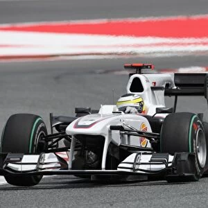 Formula One World Championship: Pedro De La Rosa BMW Sauber C29 suffers a puncture