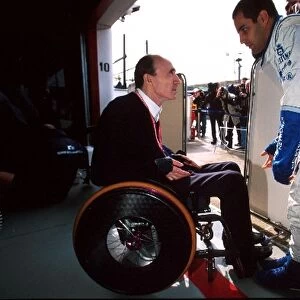 Formula One World Championship: Sir Frank Williams speaks to Juan Pablo Montoya BMW Williams FW23