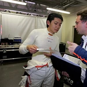 GP2 Asia Series: Ho-Ping Tung Trident Racing talks with an engineer