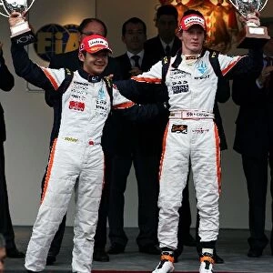 GP2 Series: The podium: Ho-Pin Tung Trident Racing and race winner Mike Conway Trident Racing