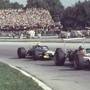 Honda RA301 of Hobbs leads Brabham BT26 of Brabham: Italian Grand Prix, Monza 8th September 1968 Rd 9