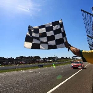 Jamie Whincup (AUS) Team Vodafone 888 Ford won both races to extend his championship lead