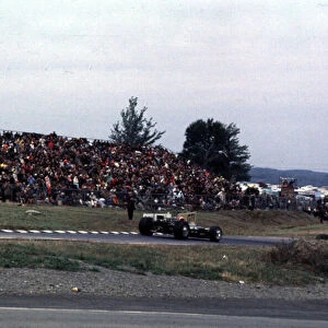 Jo Siffert leads Jackie Stewart US Grand Prix, Watkins Glen, USA