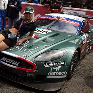 Le Mans 24 Hours: Aston Martin DBR9 GT1 on the grid