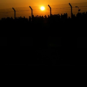 Le Mans 24 Hours: Fans at sunset: Le Mans 24 Hours, Circuit du Sarthe, France, 17 & 18 June 2006