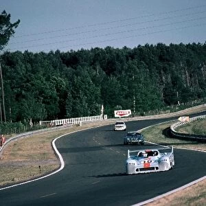 Le Mans 24 Hours: Vern Schuppan / Jean-Pierre Jaussaud Gulf Research Racing Gulf GR8 Ford finished in 3rd place