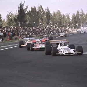 Pedro Rodriguez, BRM P153, 6th Mexican Grand Prix, Mexico City 25 Oct 1970 World LAT Photographic Ref: 70 MEX 26