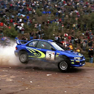 Richard Burns in action in the Subaru Impreza 2000 WRC. Argentina Rally 2000. Photo:McKlein/LAT