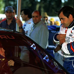 WRC-Richard Burns-Subaru Talks to Carlos Sainz