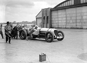 Images Dated 9th February 2010: 1930s Record Attempt