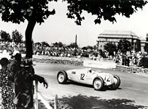 Images Dated 2nd February 2010: 1936 Hungarian Grand Prix