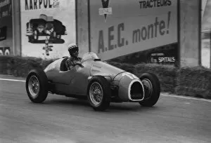 Images Dated 15th June 2010: 1954 Belgian Grand Prix: Spa-Francorchamps, Belgium. 20 June 1954