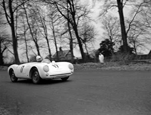 Images Dated 11th December 2021: 1955 Oulton Park Ref: 769 / 11 World copyright LAT Photographic
