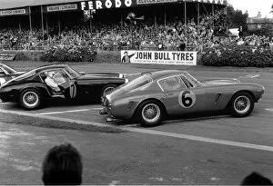 RAC Tourist Trophy Gallery: 1961 RAC Tourist Trophy: Stirling Moss, 1st position, leads Mike Parkes, 2nd position, action