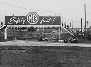 Images Dated 17th August 2012: 1964 Sebring 12 hours