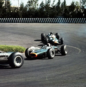 Images Dated 5th February 2010: 1965 Mexican Grand Prix