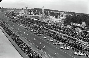 Atmosphere Collection: 1966 24 Hours of Le Mans