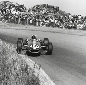 1966 Dutch Grand Prix - Dan Gurney: Dan Gurney, Eagle AAR101-Climax, retired, action