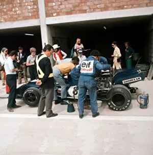 1970s F1 Gallery: 1972 Belgian Grand Prix: Francois Cevert in the pits