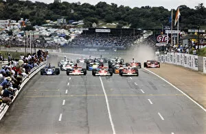Start Collection: 1976 South African GP