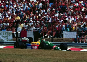 Images Dated 5th May 2021: 1988 HUNGARIAN GP. Thierry Boutsen, Benetton finishes on the podium in 3rd position