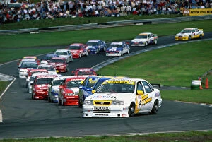 BTCC Collection: 1995 British Touring Car Championship: John Cleland, Vauxhall Cavalier 16V, 1st position