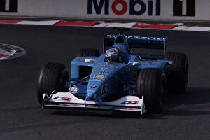Images Dated 2nd July 2000: 2000 French Grand Prix. RACE Magny Cours, France, 2 July 2000 Alex Wurz