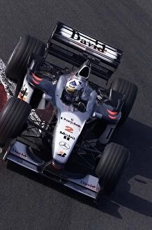 Images Dated 2nd July 2000: 2000 French Grand Prix. RACE Magny Cours, France, 2 July 2000 David Coulthard
