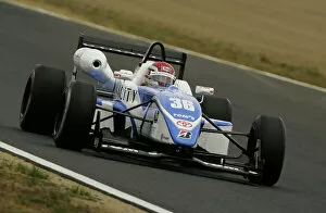 Images Dated 4th April 2005: 2005 Japanese Formula Three Championship Motegi, Japan. 3rd April 2005 Round 1 winner - (1st)