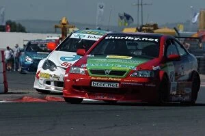 Images Dated 2nd September 2004: 2006 British Touring Car Championship Croft 14th / 15th July Fiona Leggate