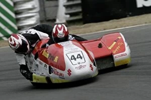 Images Dated 9th June 2007: 2007 FIM Sidecar World Championship. Brands Hatch, England. 8th - 10th June 2007