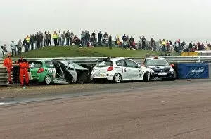 Images Dated 30th November 2005: 2007 Renault Clio Cup Thruxton 13th/14th October 2007 Multiple Accident practice World Copyright