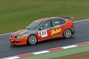 Images Dated 18th May 2005: 2007 SEAT Cupra Championship. Brands Hatch 31st March/1st April. Mike Noble, action